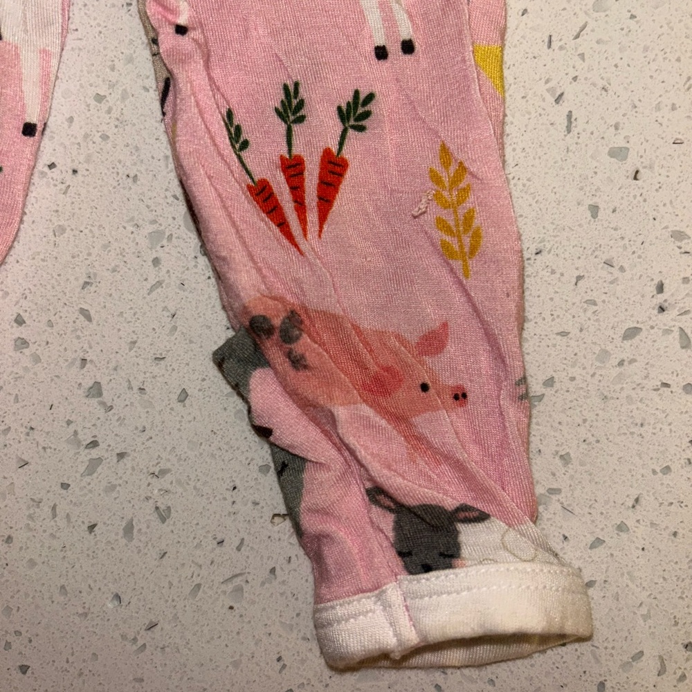 Little Sleepies pink farm animals knotted gown - Picture 2 of 3